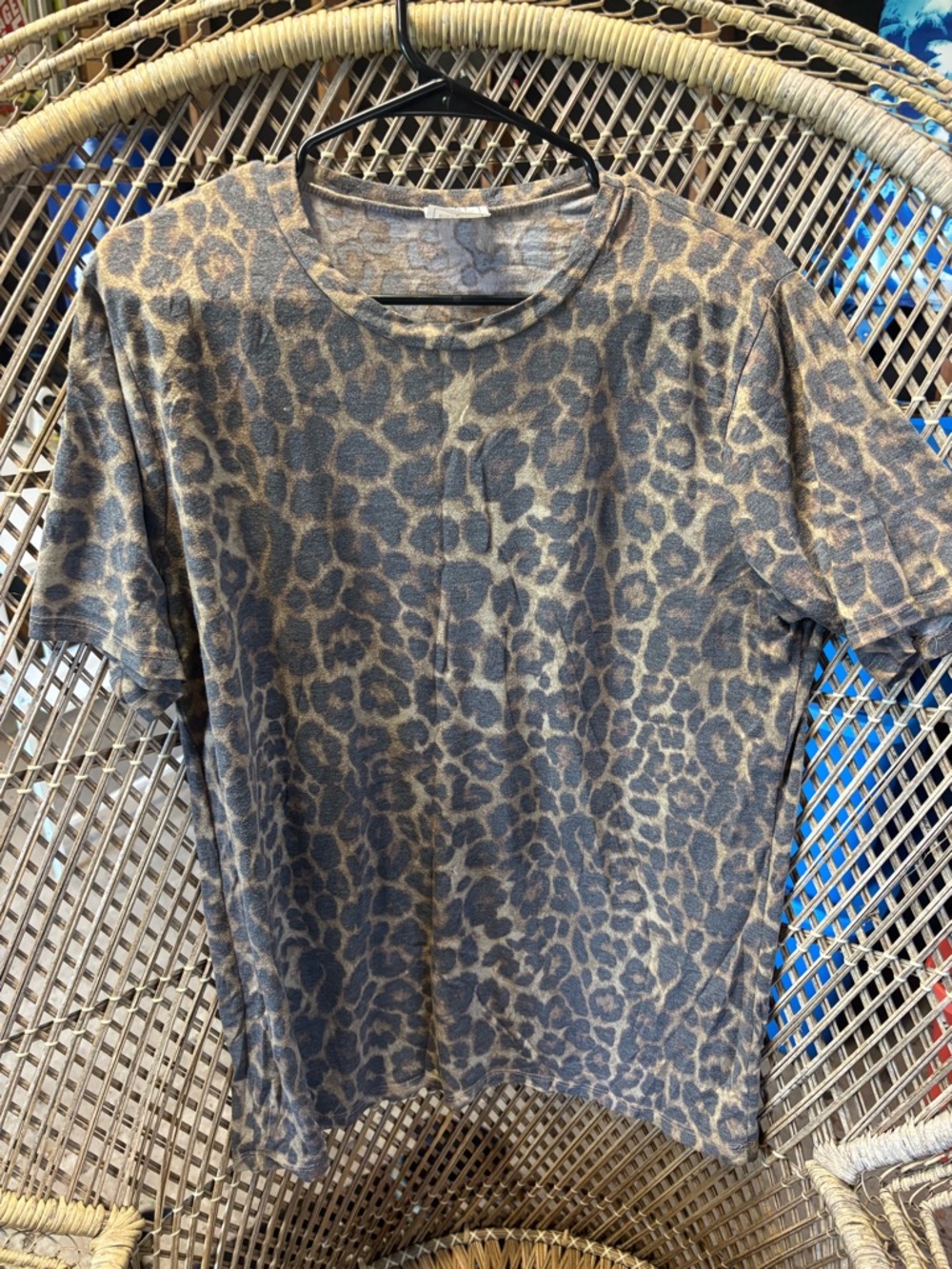 Leopard Print Short Sleeve Tee - Gray and Tan